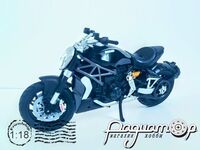 Ducati Xdiavel S (2016) 740036 [SI]