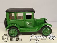 Ford T Sedan 