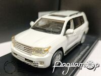 Toyota Land Cruiser 200 (2010) 300531