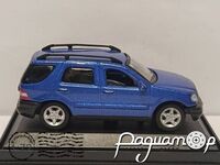 Mercedes Benz ML320 (1999) 667379 [IS]