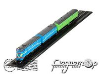 TE7-037 with Baggage Car TsMV (1963) 7165106