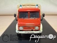 Mercedes Unimog 404S mit Anhanger 