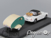 MGB Spider with Caravan (1969) 14711