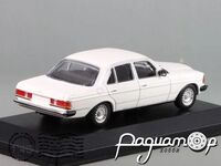 Mercedes-Benz 230E W123 (1982) 943032206