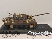 Panzerjager Tiger Ausf.B (Sd.Kfz.186) Jagdtiger sch. Pz.Jd.Abt.653 Heidenberg Germany (1945) 667650 [IS]