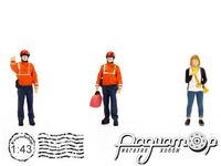Набор Ambulance Paramedics & Civilian (3 фигурки) ATFS43001