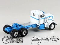 Peterbilt 281 (1956) BRE85761