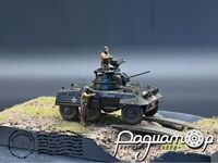 M8 Light Armored Car «Greyhound» (1943) (+2 фигурки и виньетка) 72338-B