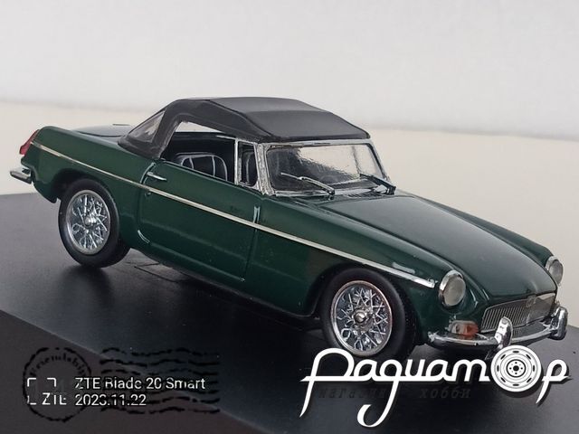 MG MGB Roadster Mk II (1969) 4462 [US]