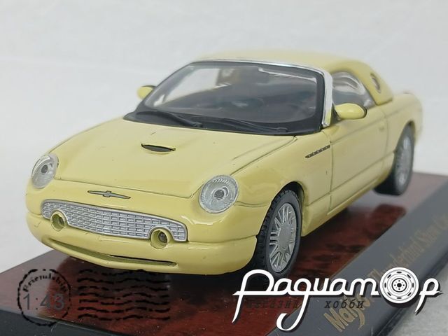 Ford Thunderbird (2002) 0289 [US]